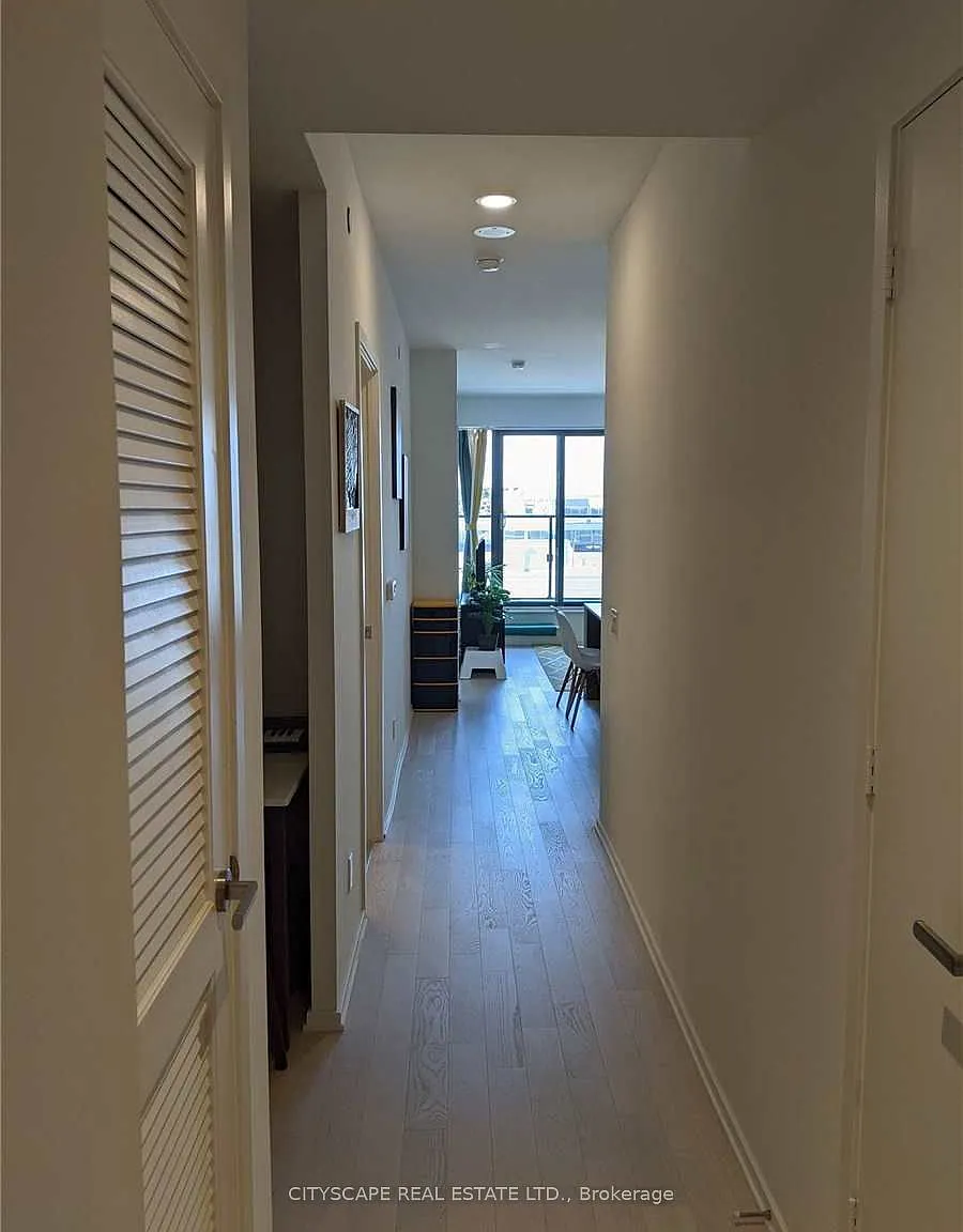 3 bed, $3,300 — Photo 4