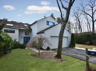 301 Fairway Grn, Mamaroneck, NY 10543