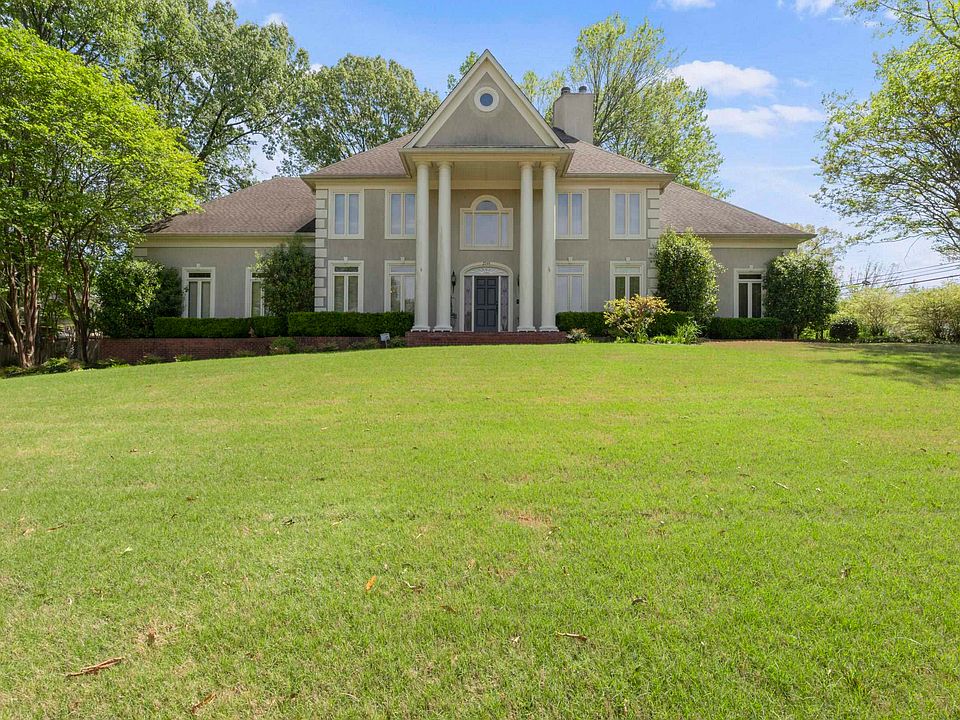 1st image of 2944 Belfort Dr