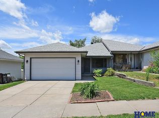 3231 Mickaela Ln, Lincoln, NE 68521