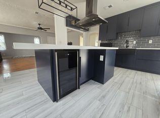 437 E Platt St, Long Beach, CA 90805