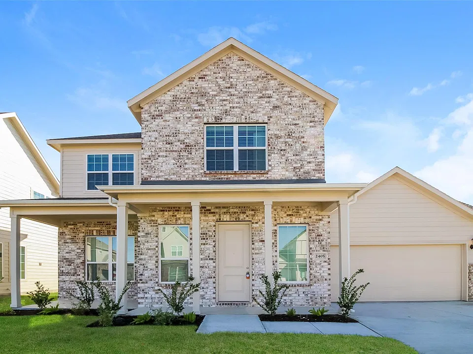 2840 Aurora Ln