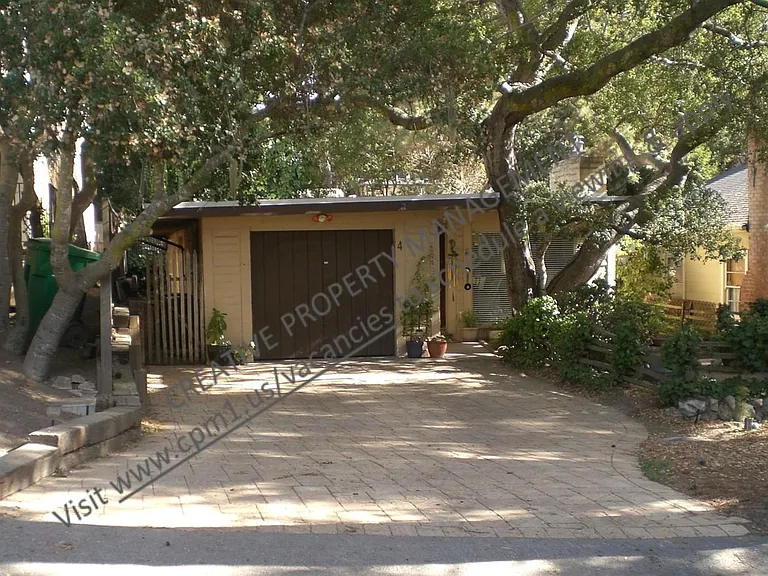 6 SE 3rd Ave — Photo 2
