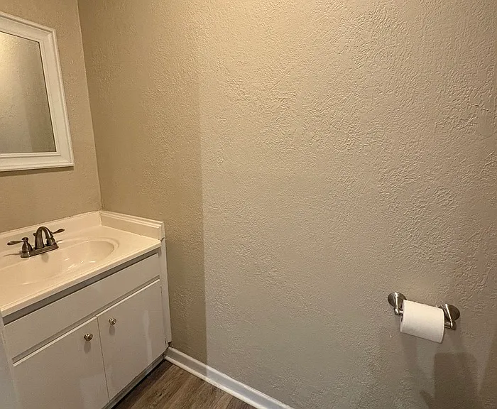 157 Jims Dr — Photo 15