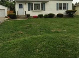426 2nd Ave W, East Northport, NY 11731