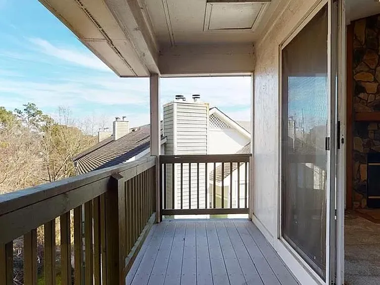978 Stewarts Creek Dr #9 — Photo 10