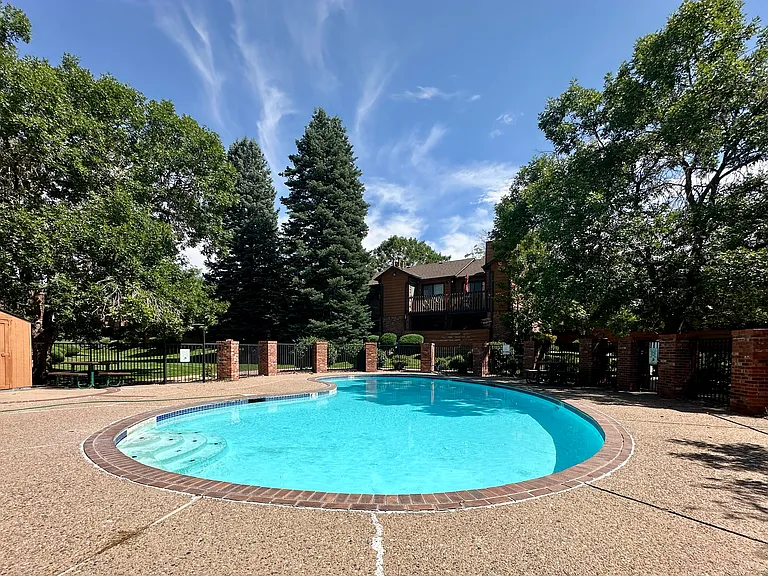 2217 S Buckley Rd #201 — Photo 16
