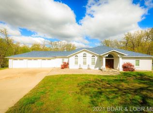6369 Pelican Dr, Osage Beach, MO 65065