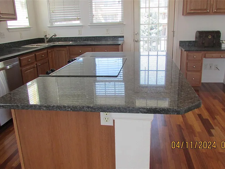12865 King St — Photo 11
