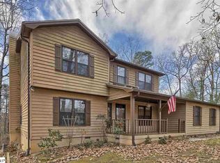 5 Overlook Ct, Greenville, SC 29609