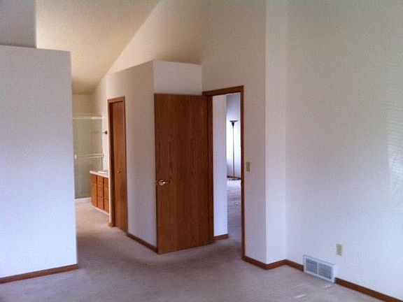 Master bedroom & bath