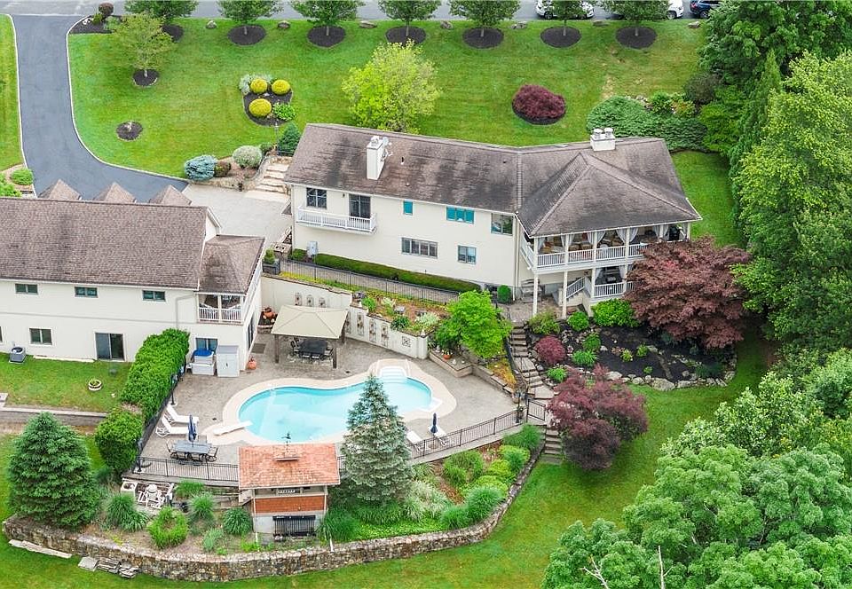1st image of 41 Joseph Court