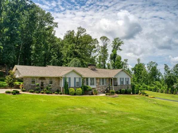 2915 Oak Mountain Trl, Birmingham, AL 35242