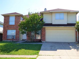 6726 Silvercrest Dr, Arlington, TX 76002