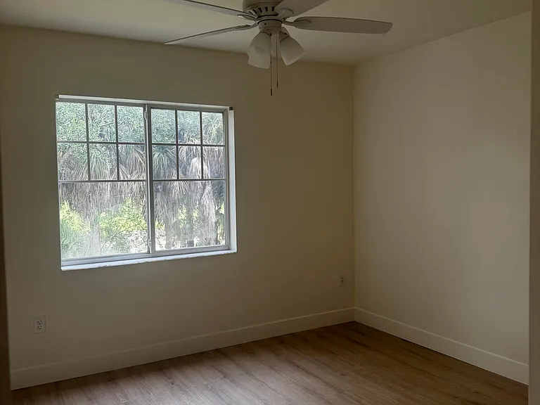 6559 Emerald Dunes Dr #207 — Photo 7