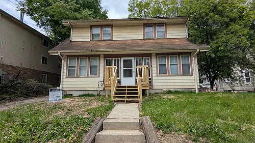 590 Sherman St Photo 1