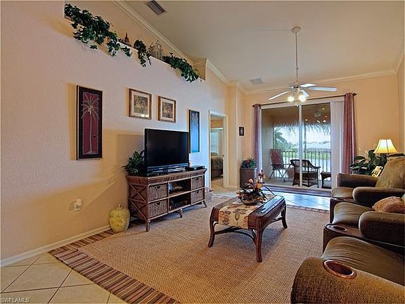 5th image of 19960 Barletta Ln Unit 1021