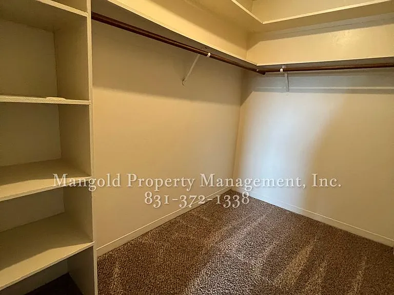 The Reef Apartments — Photo 6