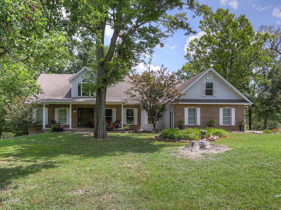 1st image of 602 Split Rail Dr