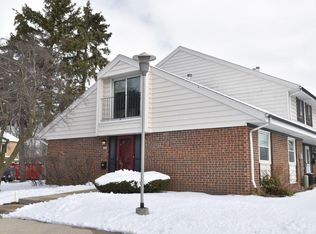 1906 W Salem St, Milwaukee, WI 53221