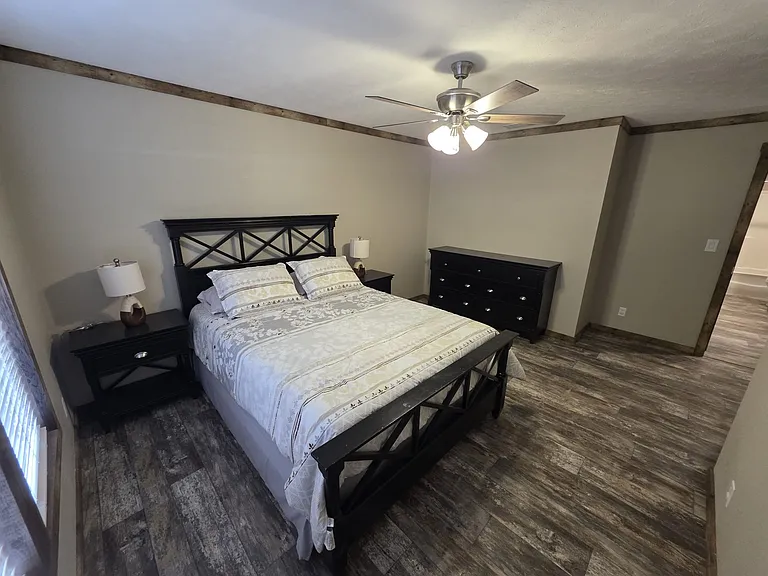1242 N Alameda Rd — Photo 18