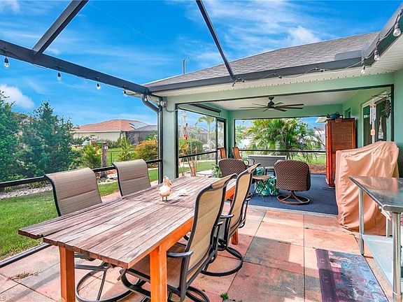 2nd image of 3001 NE 5th AVE