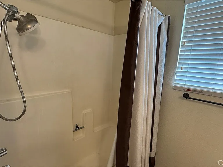 14 Woodleaf — Photo 39