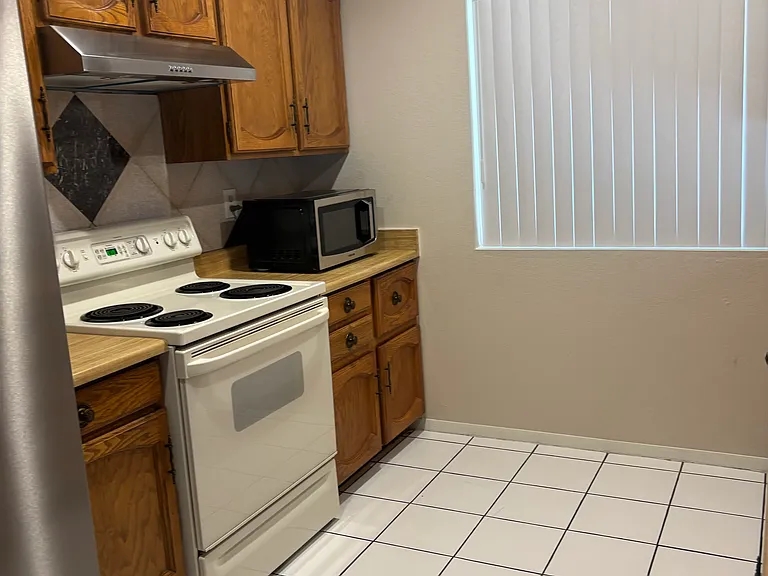 16618 E Ashbrook Dr #B — Photo 15