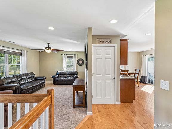 4th image of 38 Jeanette Road