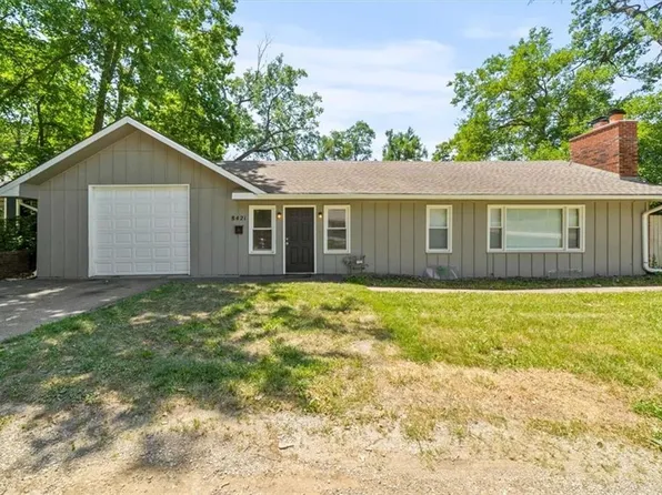 8421 Troost Ave, Kansas City, MO 64131