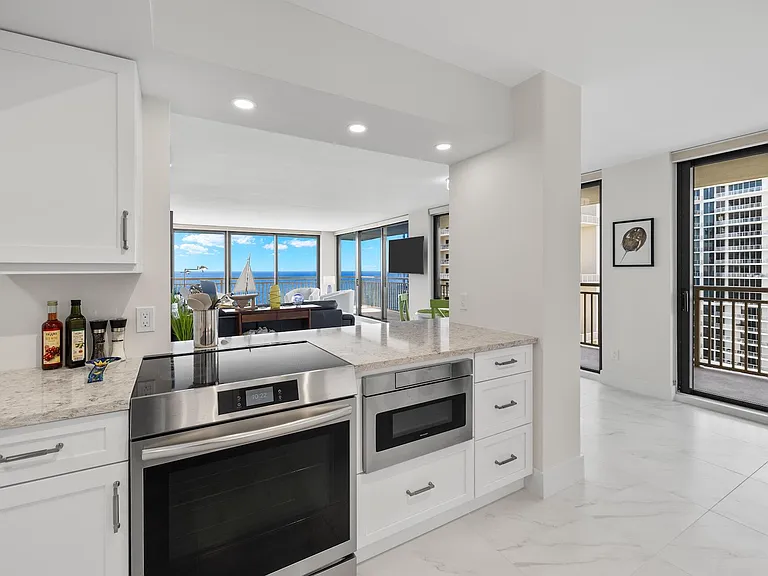 3400 N Ocean Dr #1602 — Photo 15
