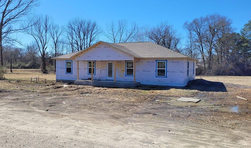 1st image of 168 Private Road 2571