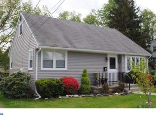 25 Holt Ave, Hamilton, NJ 08619