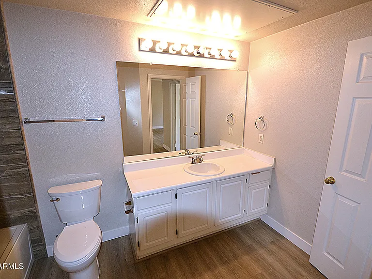 5401 E Van Buren St #2046 — Photo 16