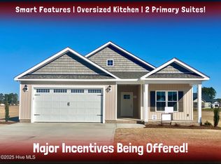 207 Rae Dr, Pikeville, NC 27863