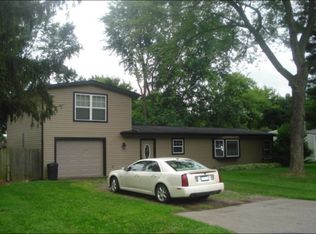 9376 Leo Dr, Brighton, MI 48116