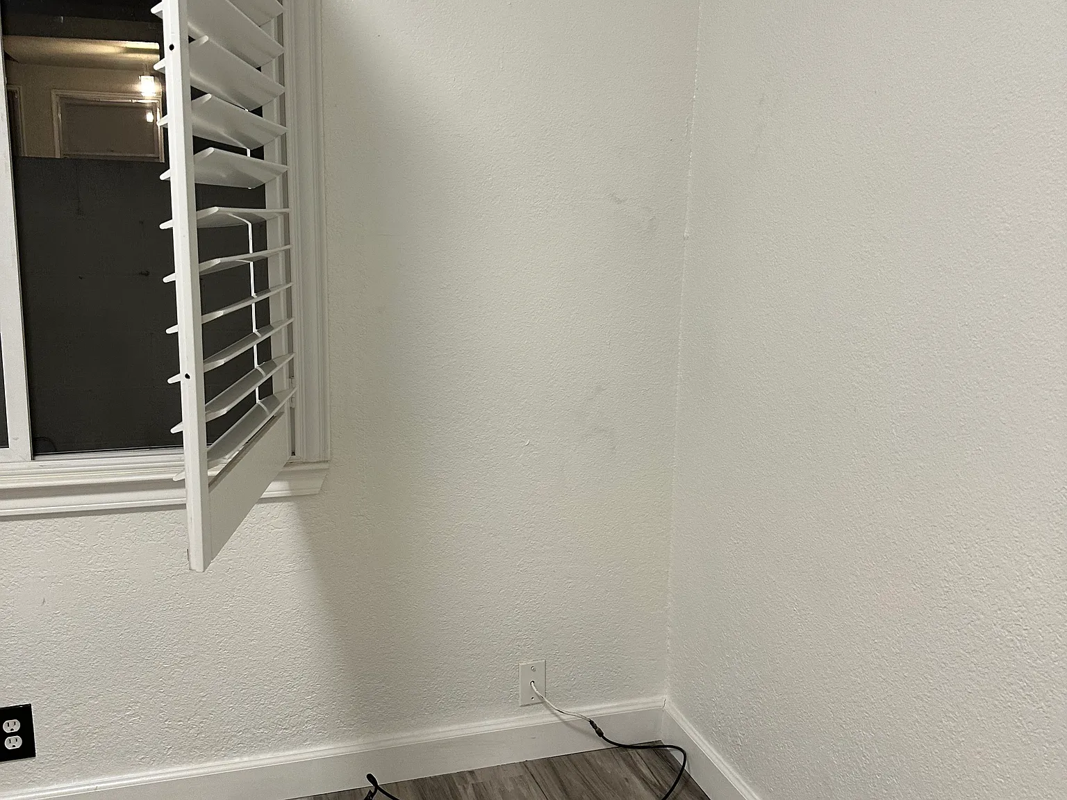 3 bed, 1384 sqft, $780 — Photo 2