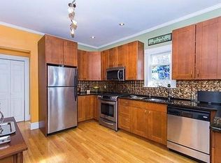 9 Belmont St #2, Somerville, MA 02143