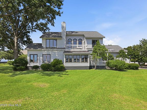 2nd image of 903 South Avenue