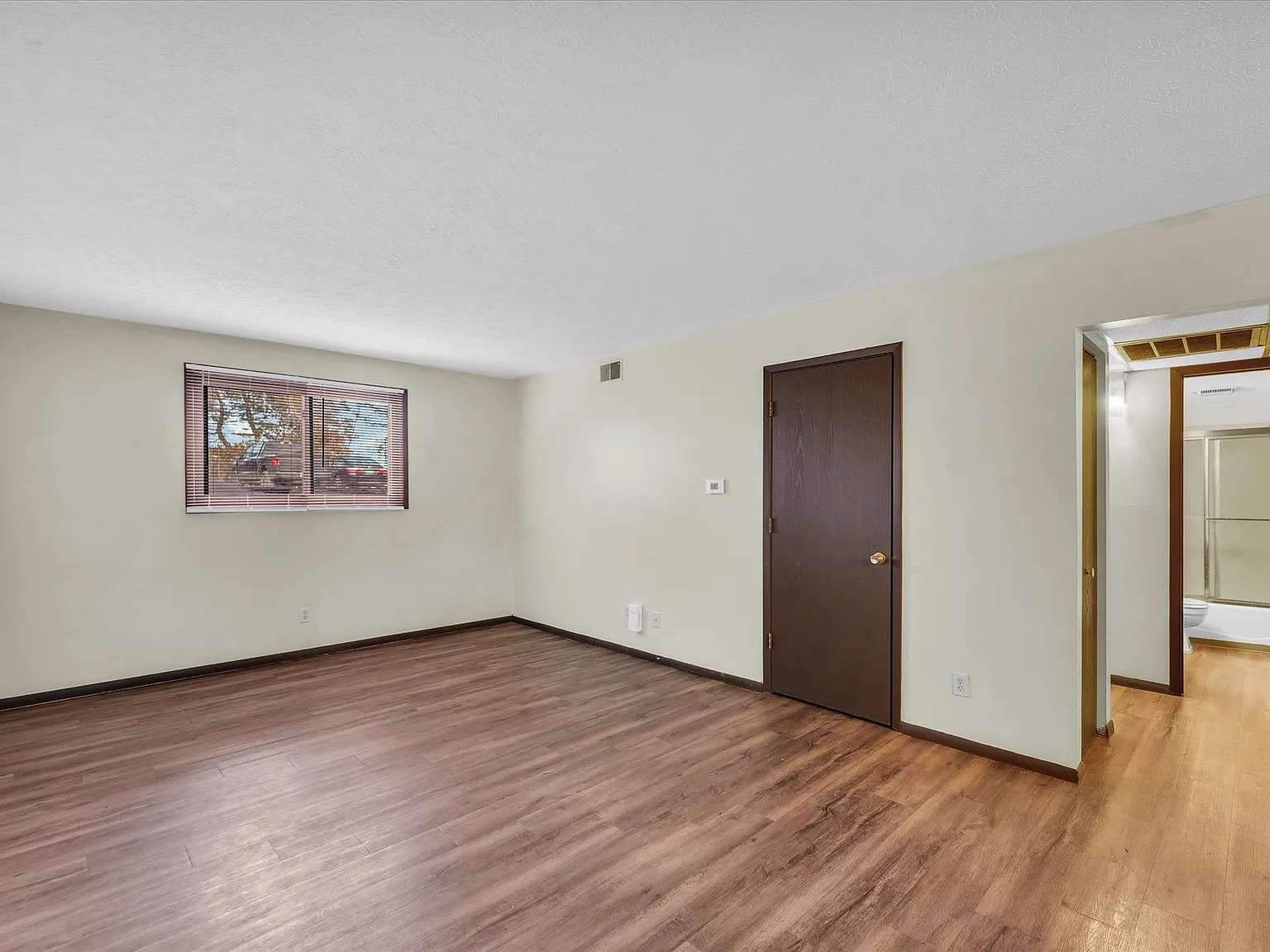 6 Willedrob — Photo 3