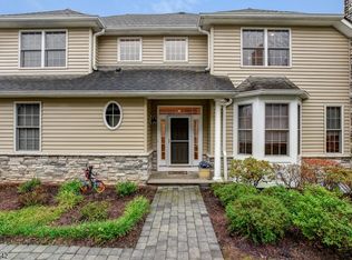 54 Schindler Ct, Parsippany, NJ 07054