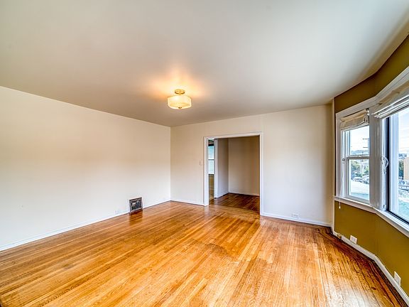 4th image of 50 Paulding St #1