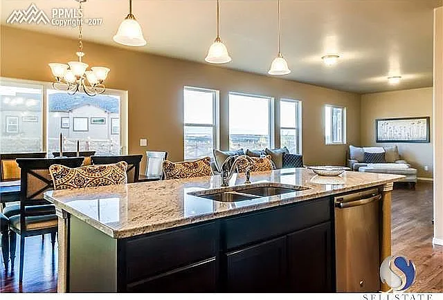 8774 Windy Plains Ct — Photo 9
