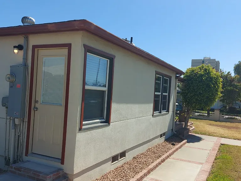 224 F St #4 — Photo 9