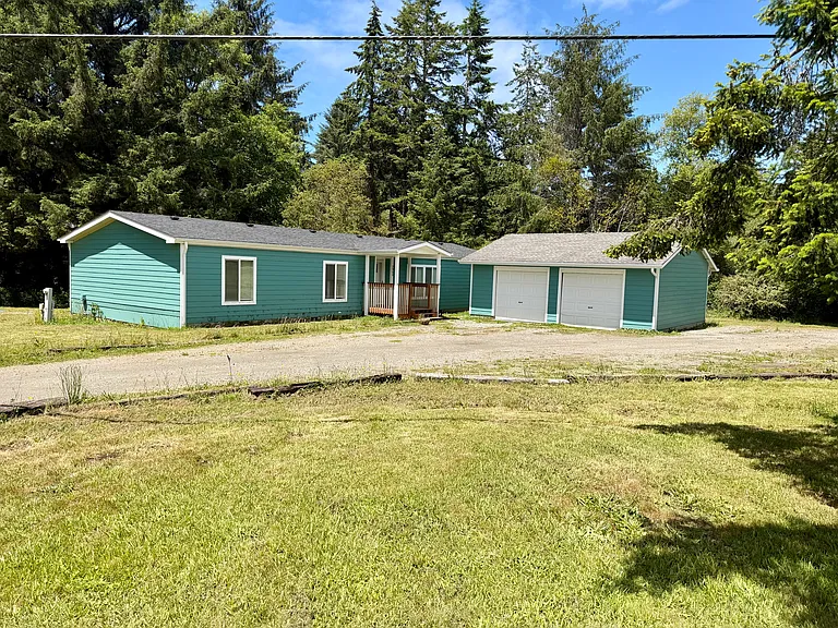 2950 Prince Rd — Photo 1