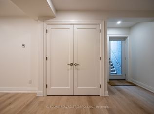 168 Annette St UNIT C, Toronto, ON M6P1P4