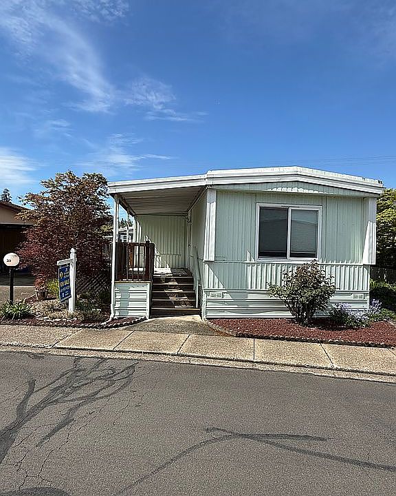 1st image of 658 S 57th St Space 35