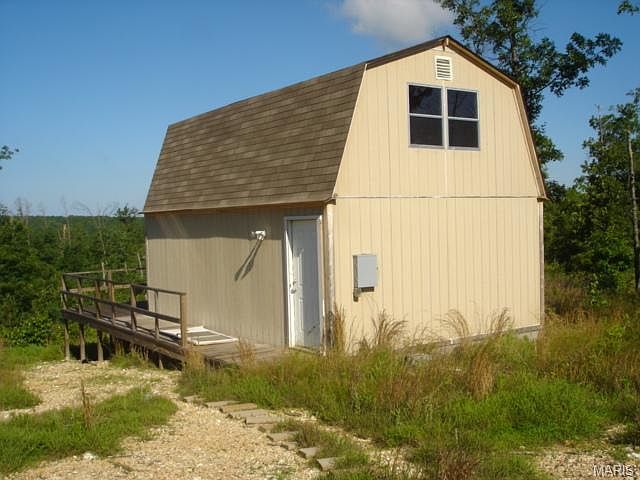 1st image of 1584 Private Lane 550