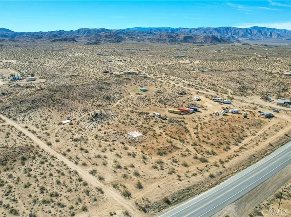 1234 Old Woman Springs Rd N, Landers, CA 92285