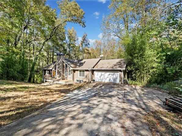 2342 Jade Dr, Canton, GA 30115
